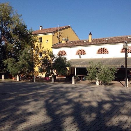 Agriturismo La Rasdora Porto Mantovano Extérieur photo