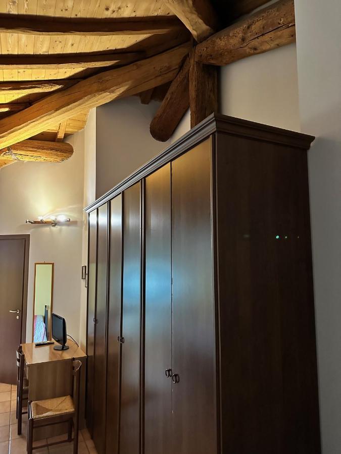 Agriturismo La Rasdora Porto Mantovano Extérieur photo